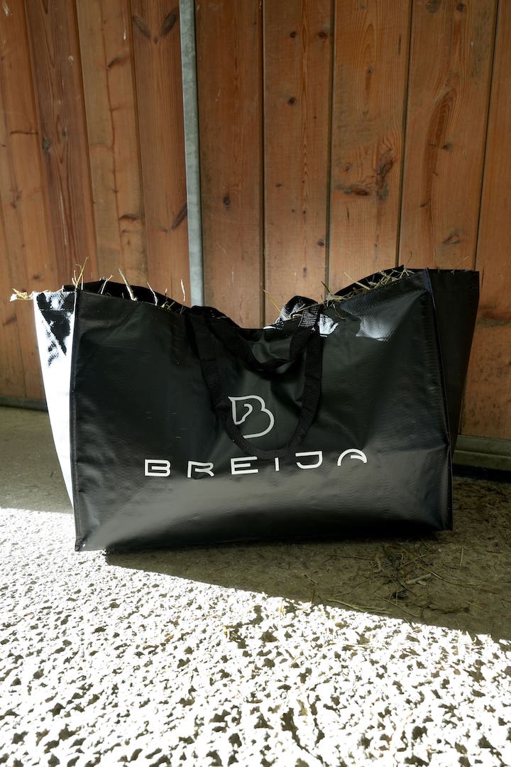 Hay Bag Black - BREIJA