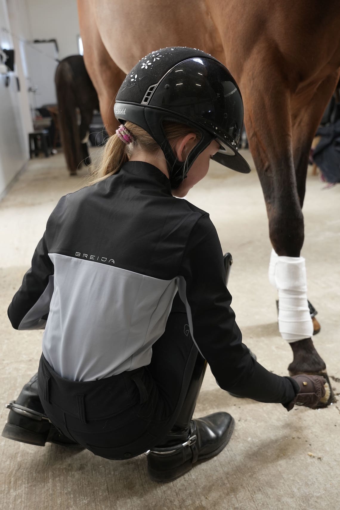 YR Ocala Black and Grey Top Long Sleeve - BREIJA