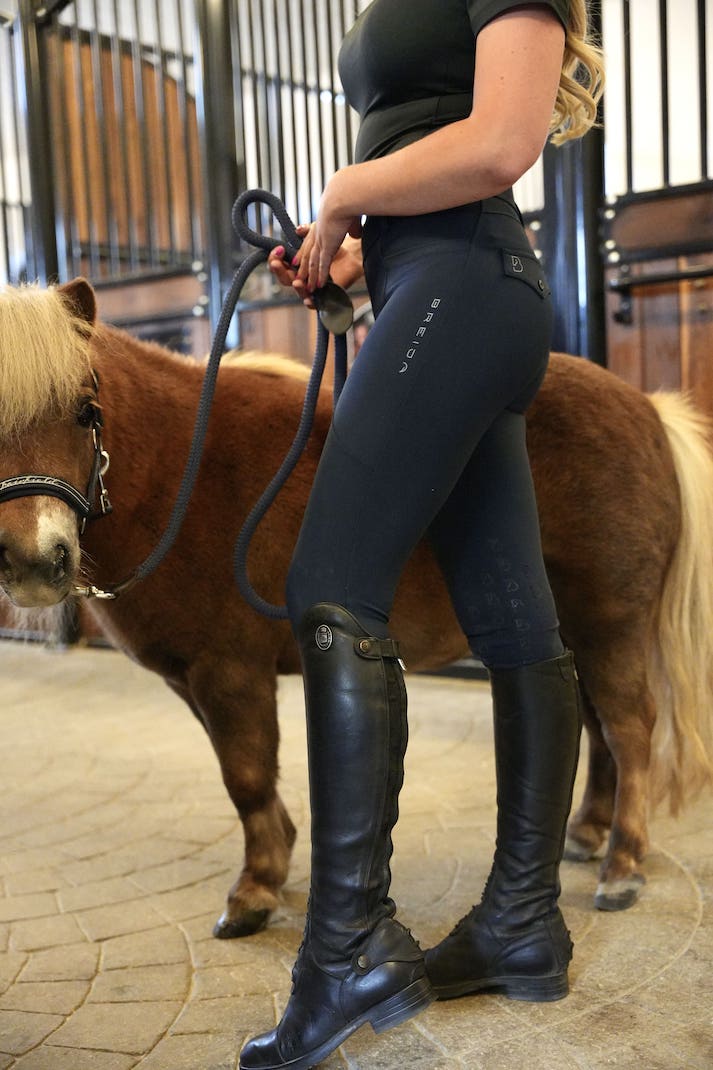 Flyinge Navy Breeches - BREIJA