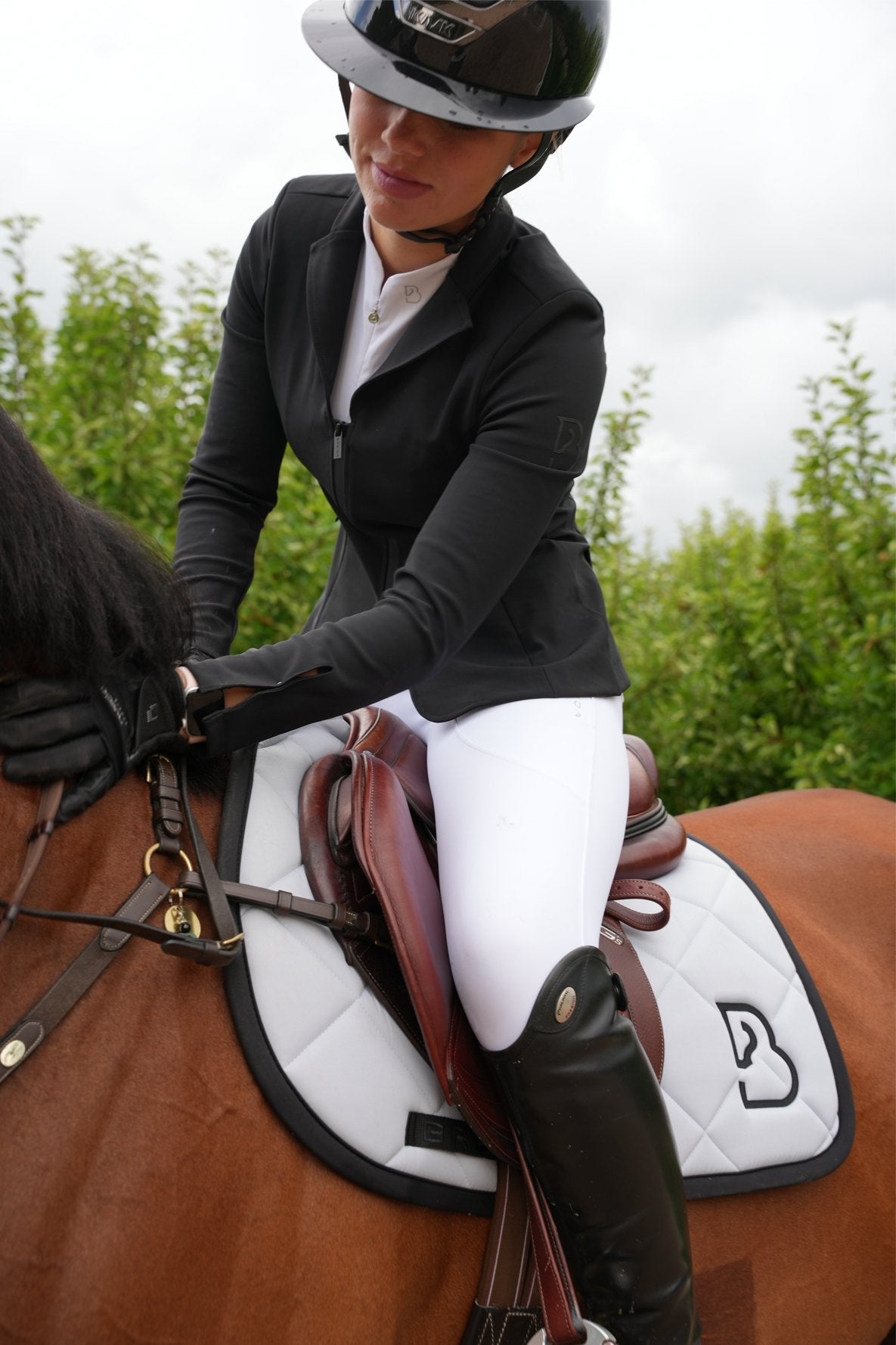 Jump Saddle Pad Arctic Grey - BREIJA