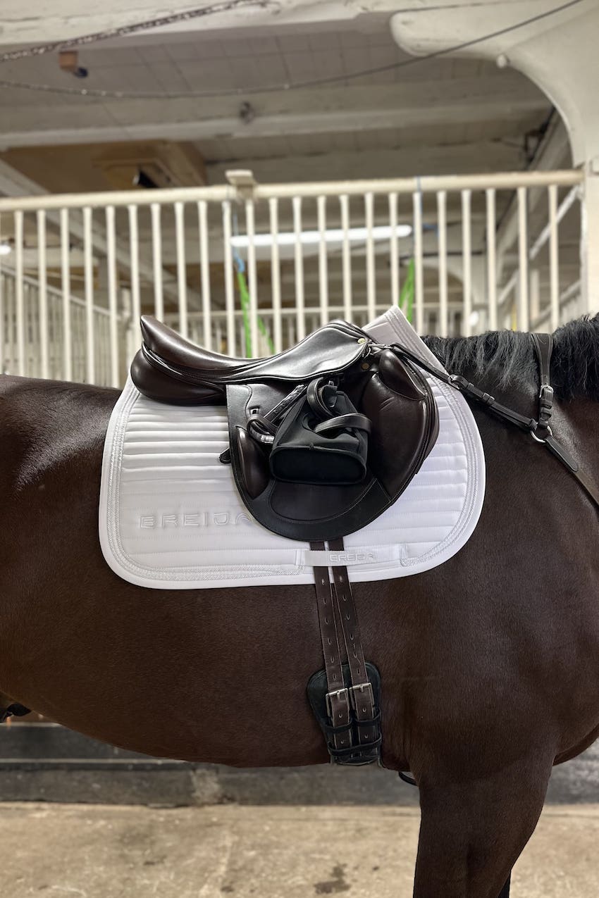 Sparkle White Jump Saddle Pad - BREIJA