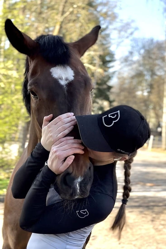 Aachen Svart och Grå Keps